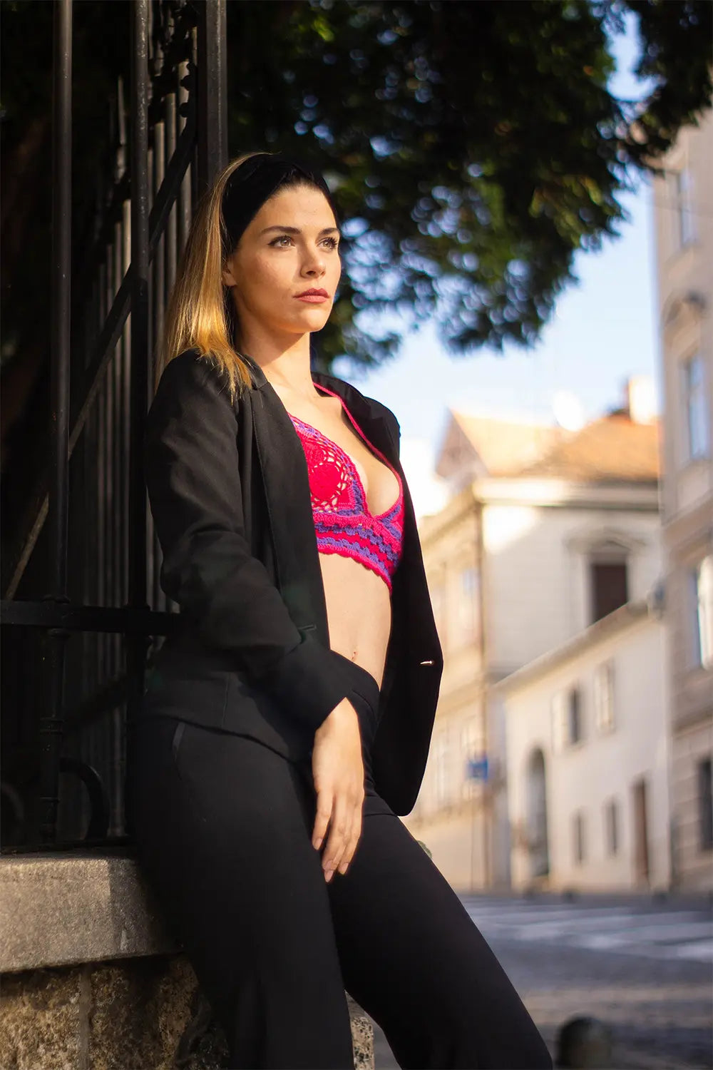 Flower Crochet Top - Fuchsia NORGÄTE